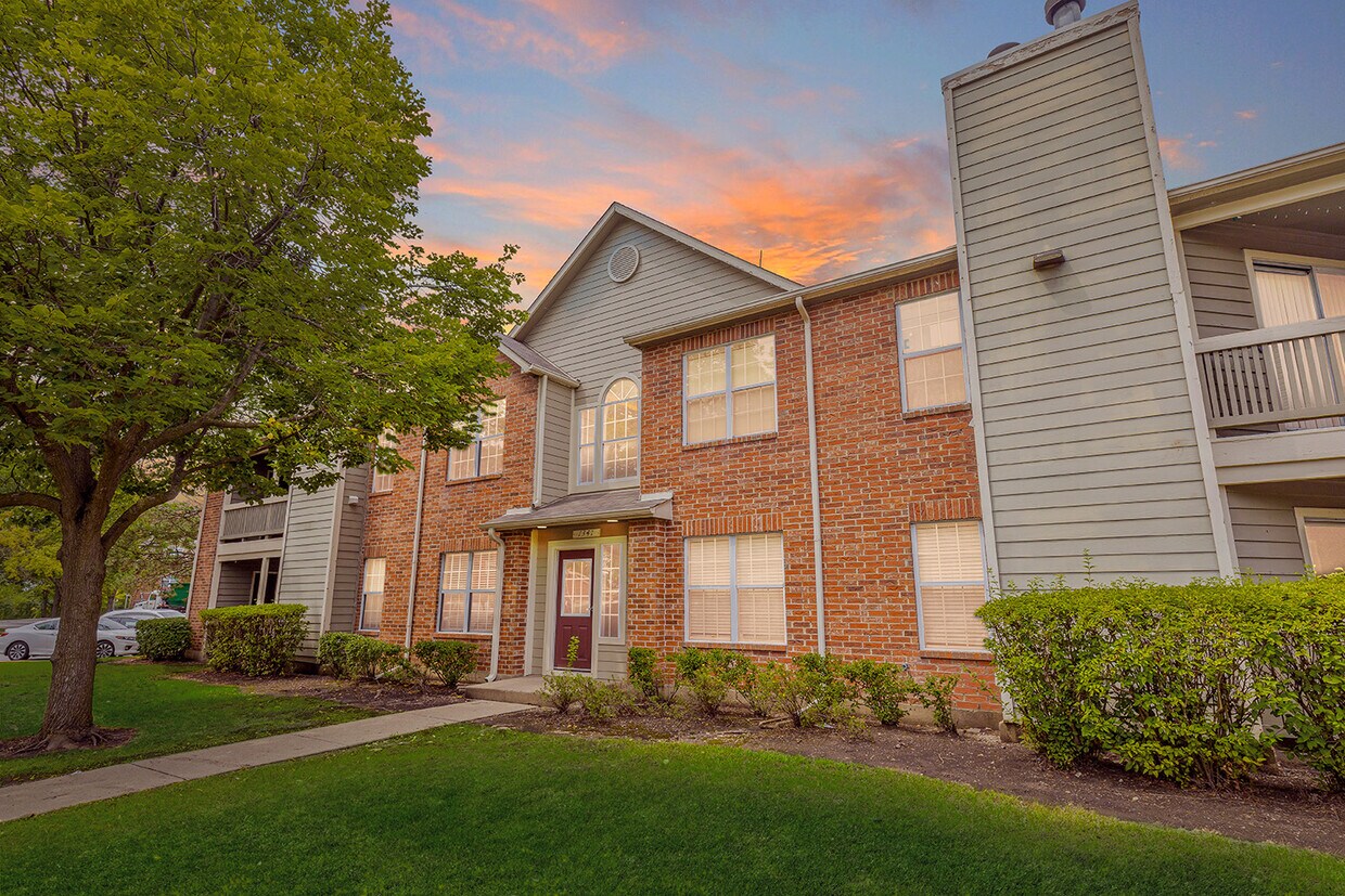 Foto principal - 1521 Johnson Dr
