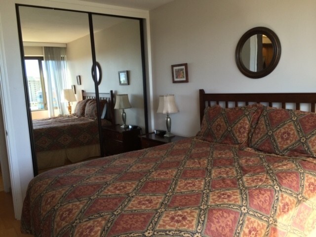 Bedroom - 2410 Kuhio Ave