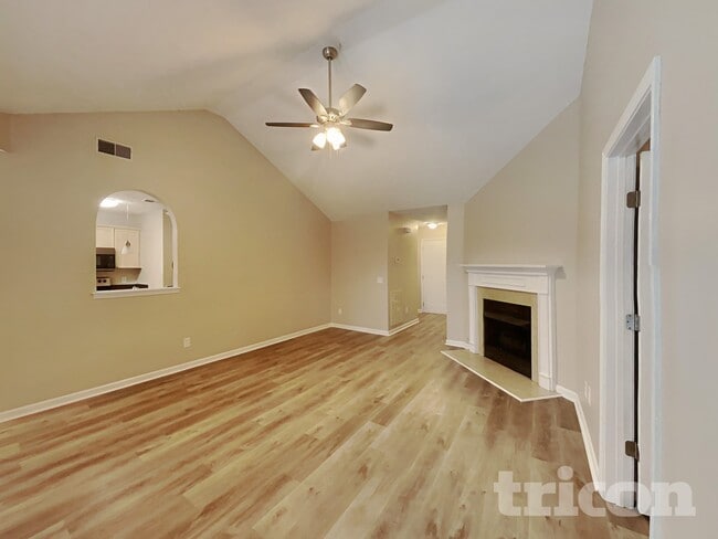 Foto del edificio - 1029 Chesire Way