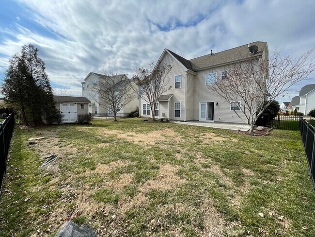 Building Photo - 1514 Napa St SW