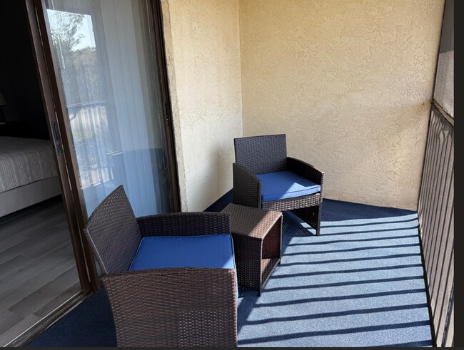 Foto del edificio - 711 Hammock Pine Blvd