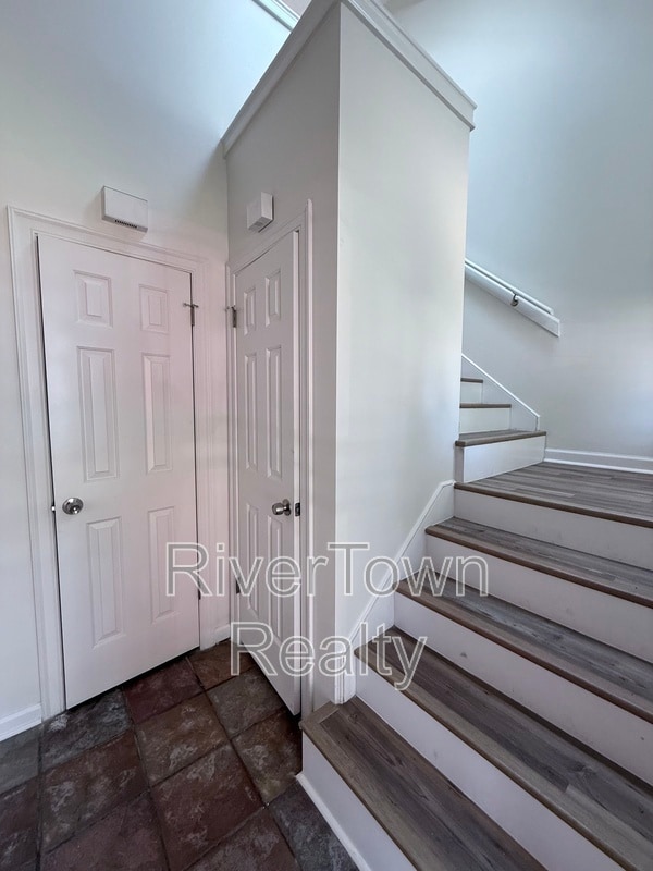 Building Photo - 4996 Woodberry Cove S
