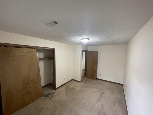 Foto del edificio - 3400 Teays Valley Road
