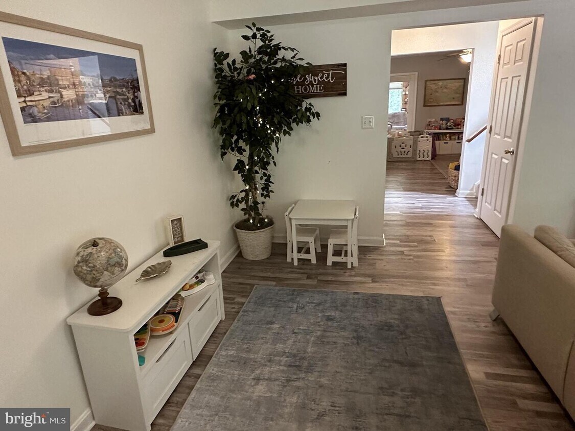 3571 2nd Ave, Edgewater, MD 21037 House Rental in Edgewater, MD