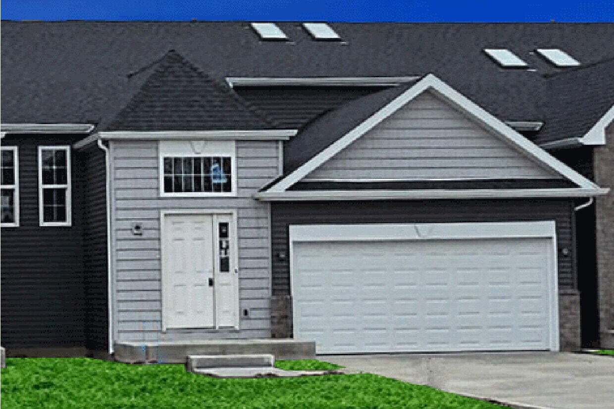 3111 W 83rd Ln, Merrillville, IN 46410 Townhome Rentals in