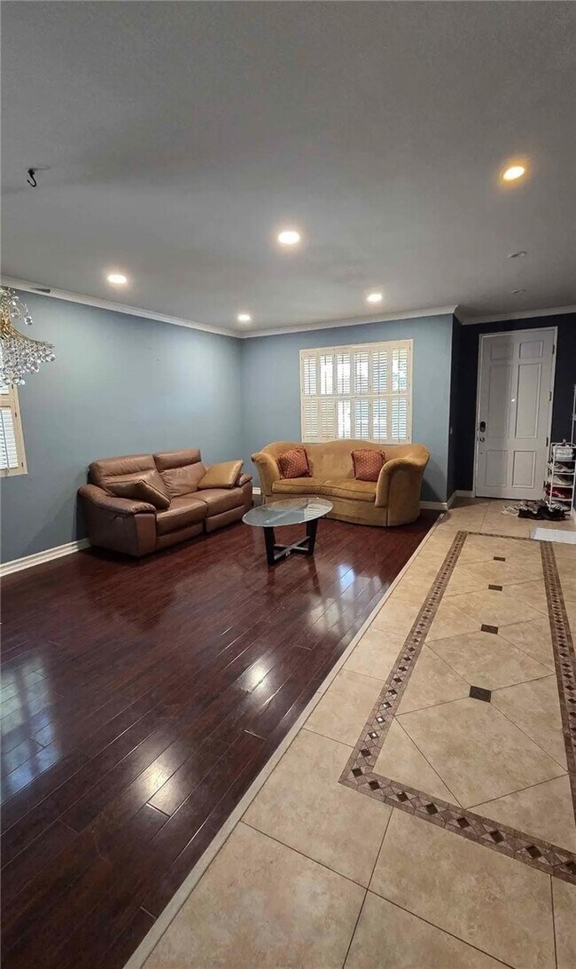 Foto del edificio - 16694 Elk Horn Ave