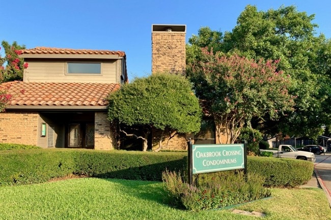 Building Photo - 14800 Enterprise Dr