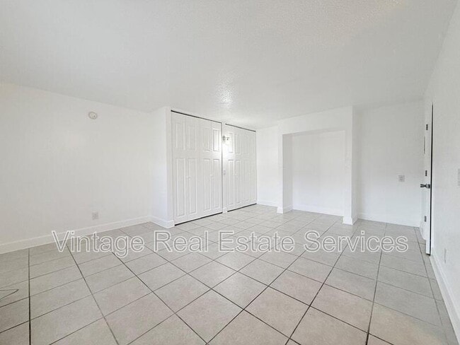 Foto del edificio - 3301 58th Ave S