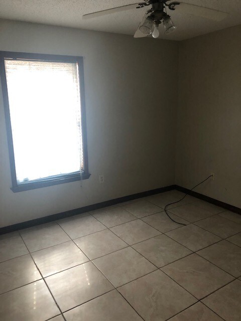 Foto del edificio - 307 Hudson Dr