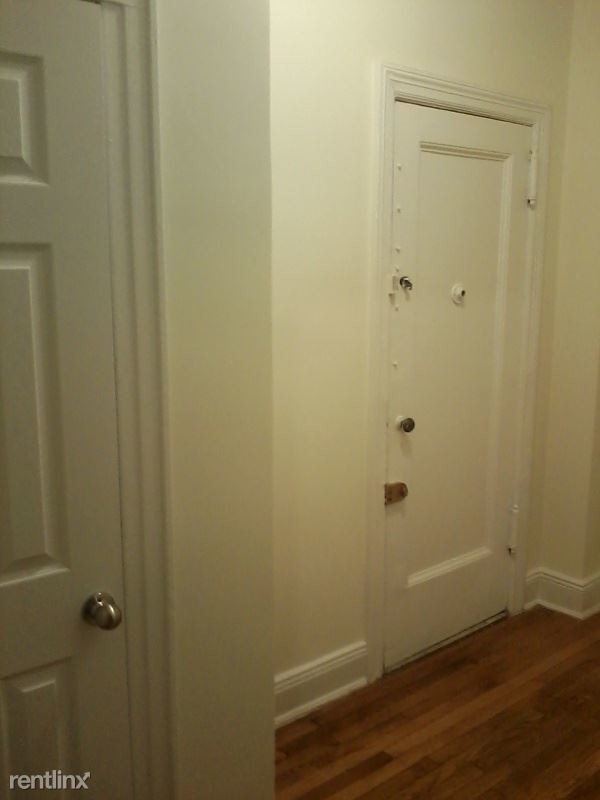 Foto del edificio - 1044 Wyckoff Ave