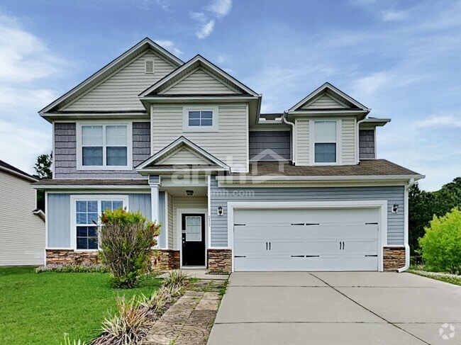 Building Photo - 211 Meadow Wood Rd
