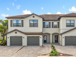 Building Photo - 14119 Pine Lodge Ln
