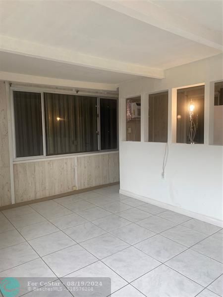 Foto del edificio - 7753 Alhambra Blvd