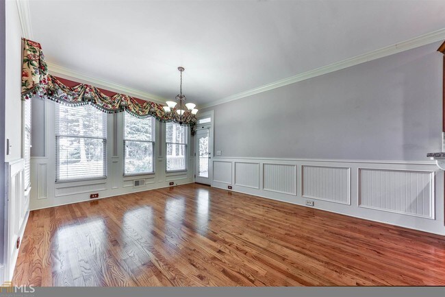 Building Photo - 143 Cedar Woods Tr