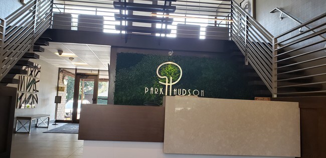 Foto del edificio - 9060 Palisade Ave