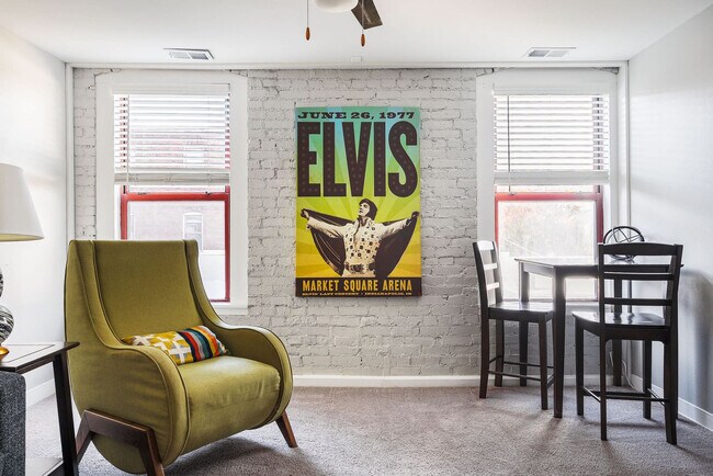 Foto del edificio - 615 N East St