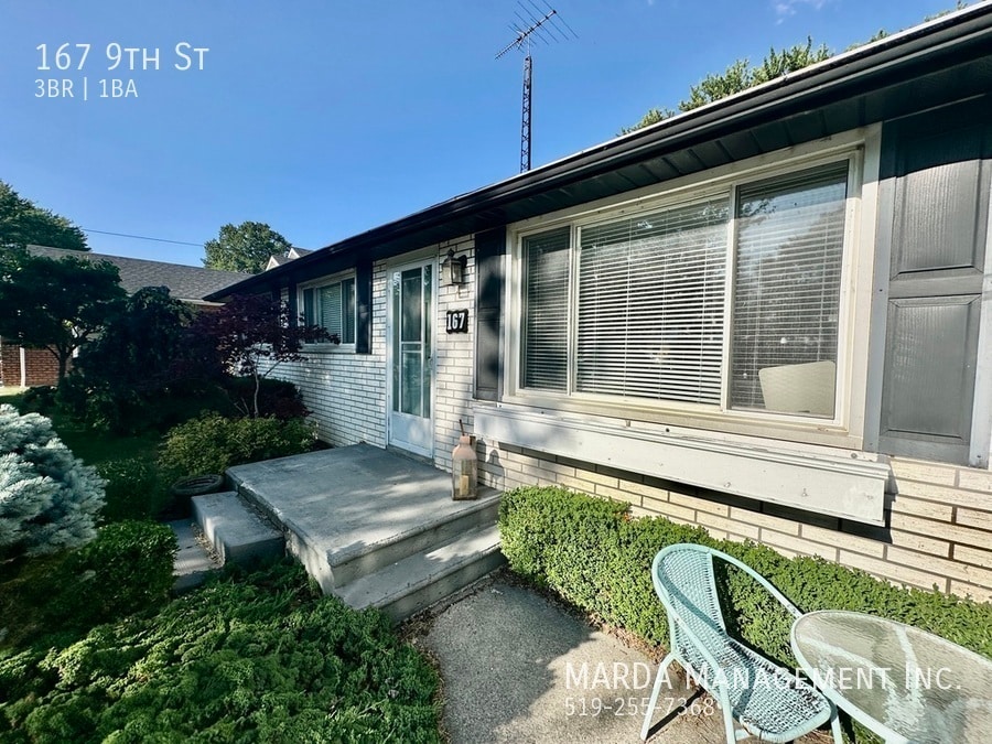 Photo principale - BEAUTIFUL 3BED 1BATH BUNGALOW IN BELLE RIV...