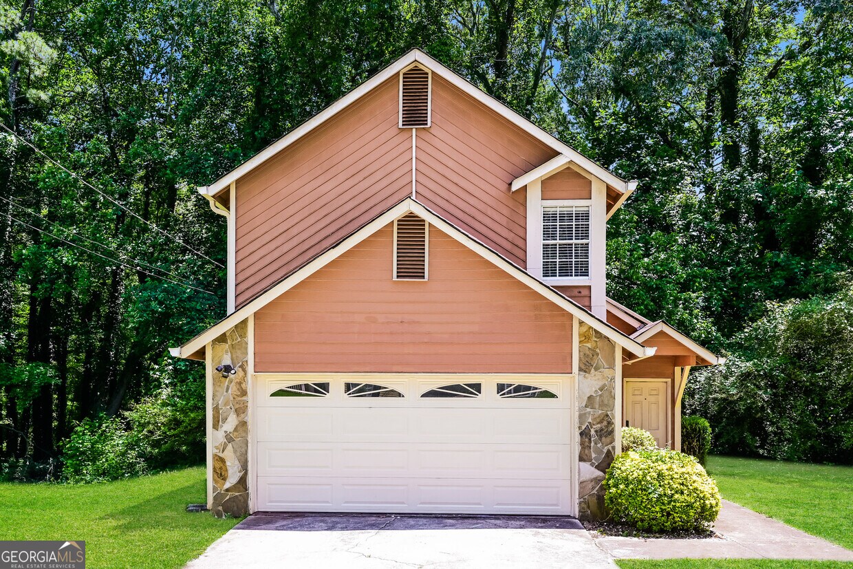Foto principal - 3463 Newberry Downs Ln