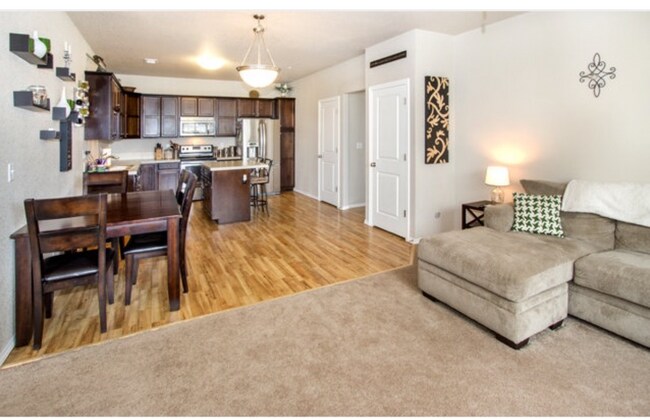 Foto del edificio - 6603 W 3rd St