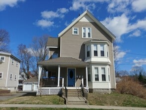 Building Photo - 18 Wilson St