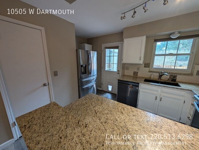 Building Photo - 10505 W Dartmouth Ave