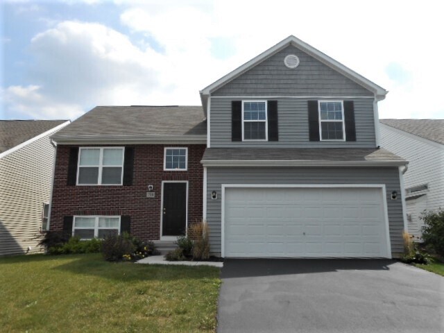 Foto principal - 719 Cedar Run Drive