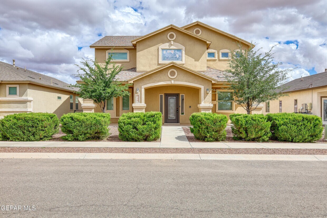 Foto principal - 2124 Thomas Lackland St