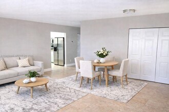 Building Photo - 2309 Liberty St