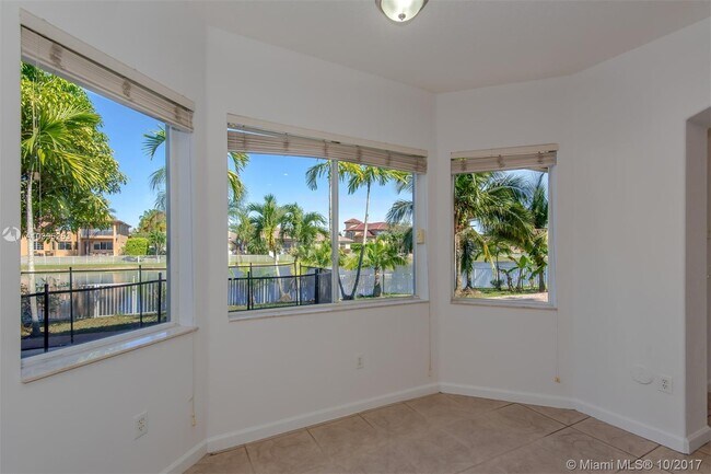 Foto del edificio - 3151 SW 195th Ter