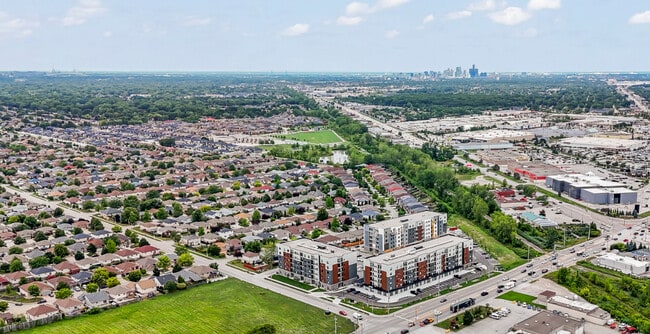 Building Photo - Trinity Gate - 4755 Walker Rd