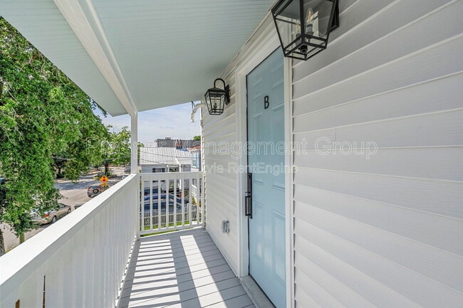 Photo - 22 Nunan St Townhome