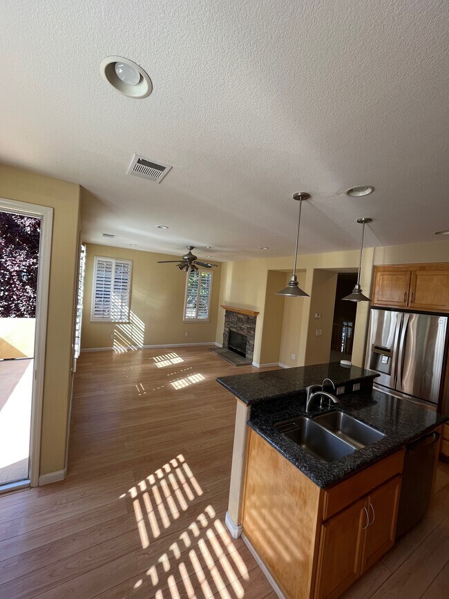 Building Photo - 2352 Millstream Ln