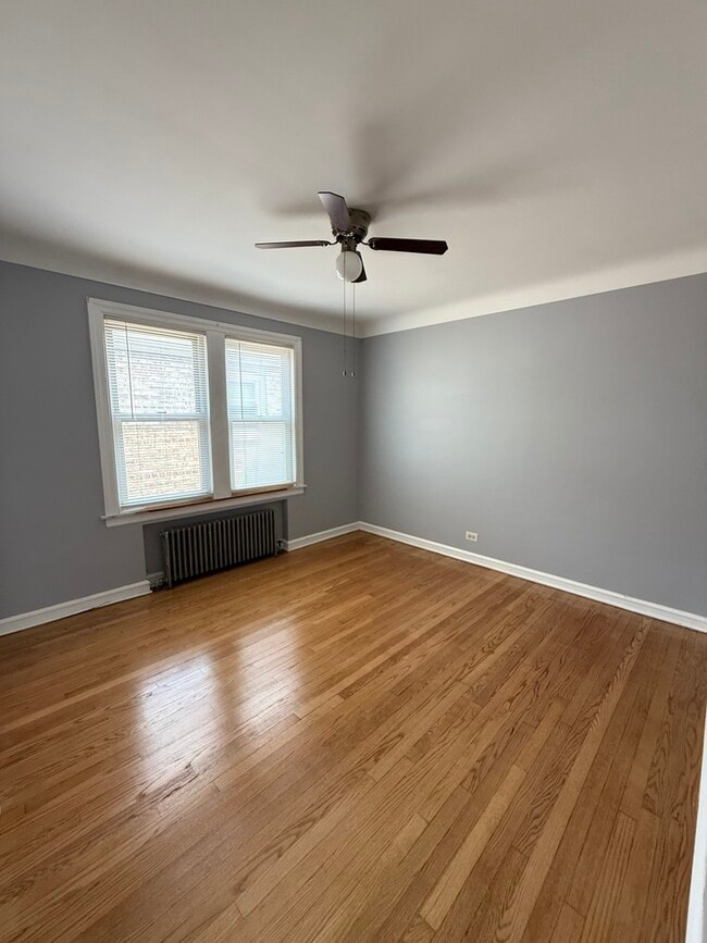 Building Photo - 1633 Elmwood Ave