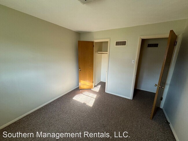 Foto del edificio - 2 br, 1 bath House - 102 Oak Rd