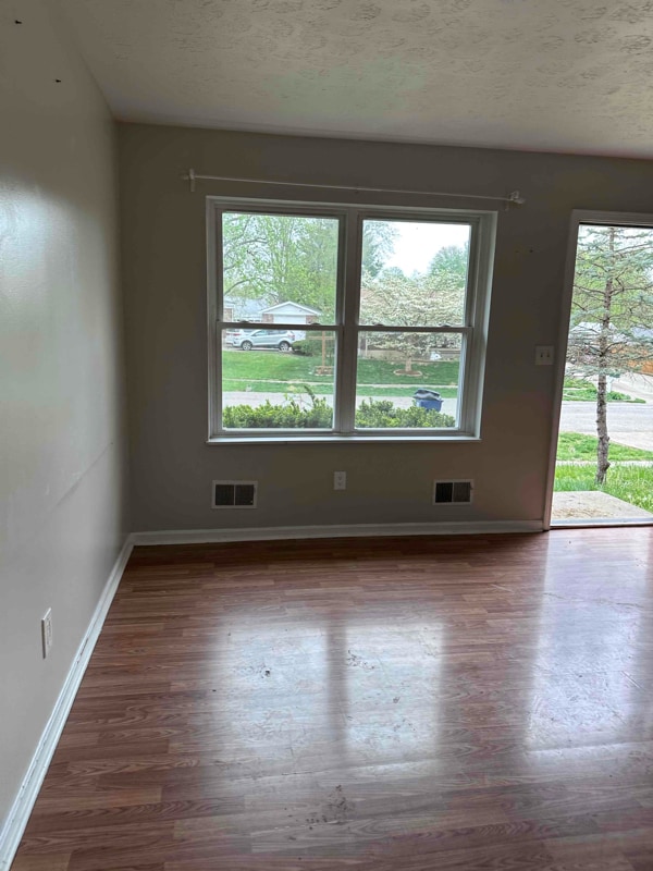 Building Photo - 5819 Medtree Pl