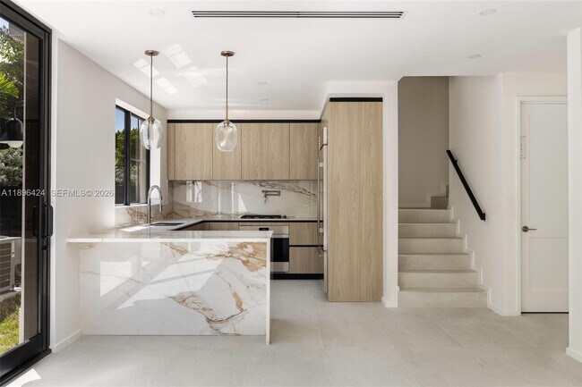 Foto del edificio - 7498 SW 100th St