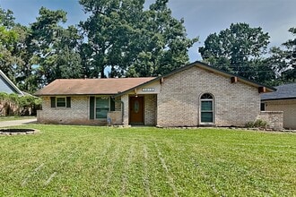 Building Photo - 3418 Valerie Ln