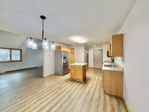Building Photo - 1116 Greig Trail