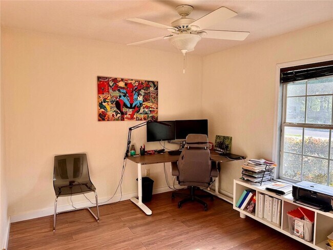 Building Photo - 5722 SW 85th St