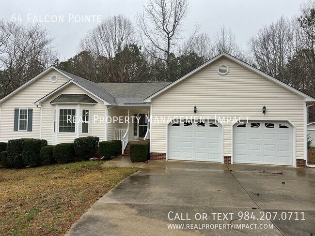 Building Photo - Charming 3 Bedroom 2.5 Bathroom Country Ra...