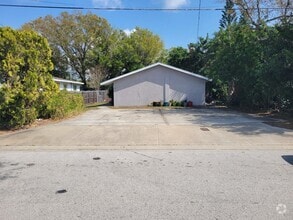 Building Photo - 1611 Miller Ave