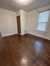 Building Photo - 1639 Prospect St