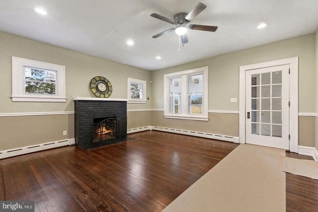 Foto del edificio - 120 White Horse Pike