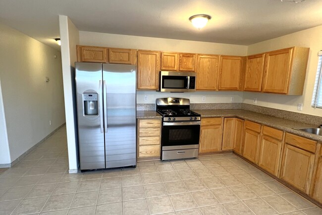 Building Photo - 5716 Crystal Lilly Ct