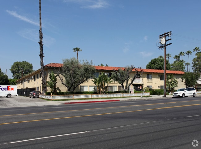 Building Photo - Balboa Boulevard Apartments