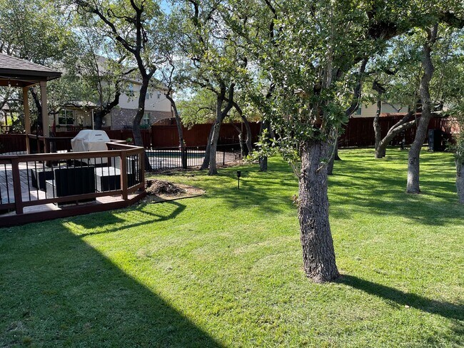 Building Photo - 26126 Canyon Wren