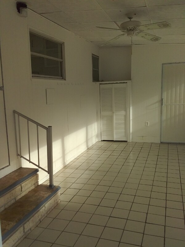 Building Photo - 50 Sugar Bear Dr