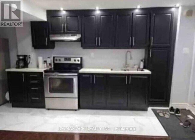 Photo du bâtiment - 1198 Prestonwood Crescent