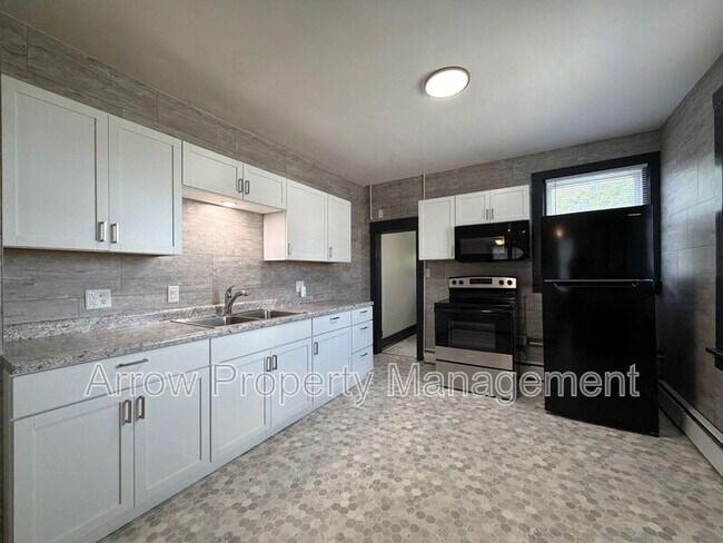 Foto del edificio - 4602 St Paul Ave
