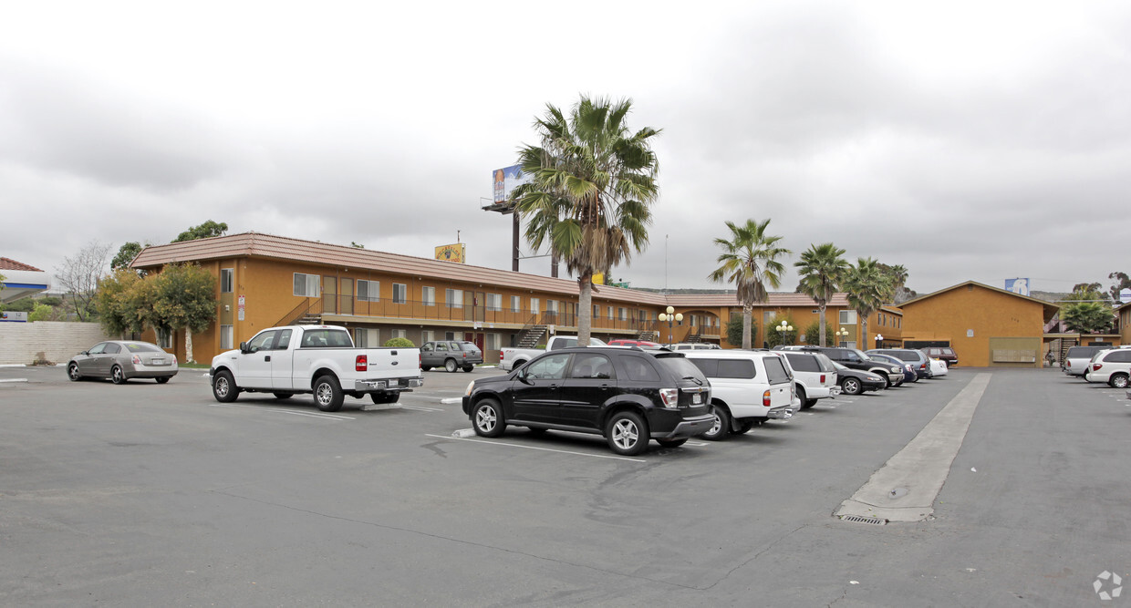 Building Photo - Sycamore Terrace Apartments